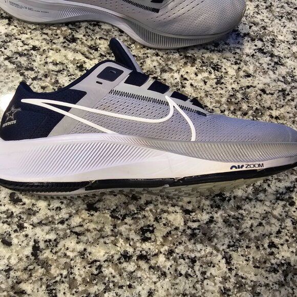 Nike Air Zoom Pegasus 38 Dallas Cowboys - Picture 3 of 11